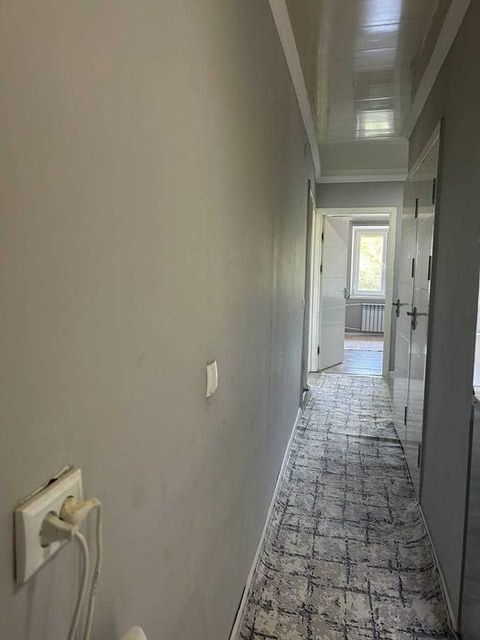 Срочно продаётся 3-х комнатная квартира в Чирчике, 4 м/район