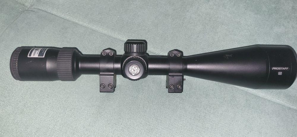 Luneta vanatoare Nikon