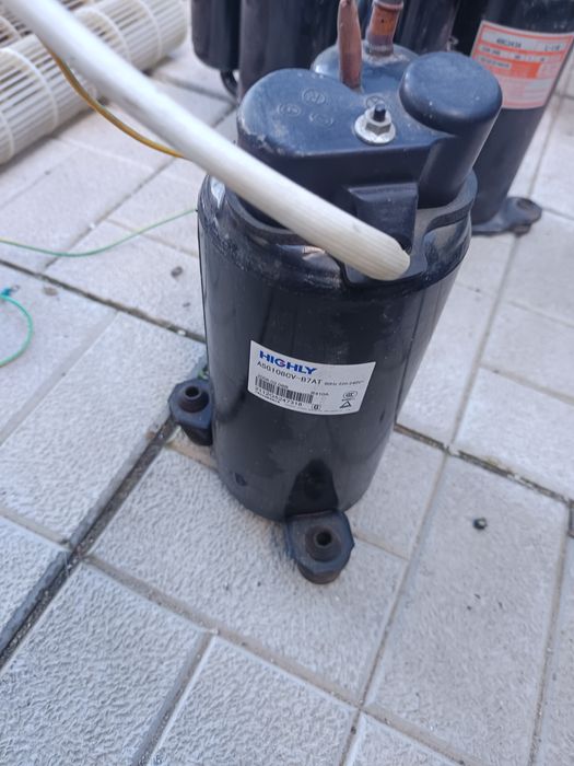 Piese aer condiționat din dezmembrări