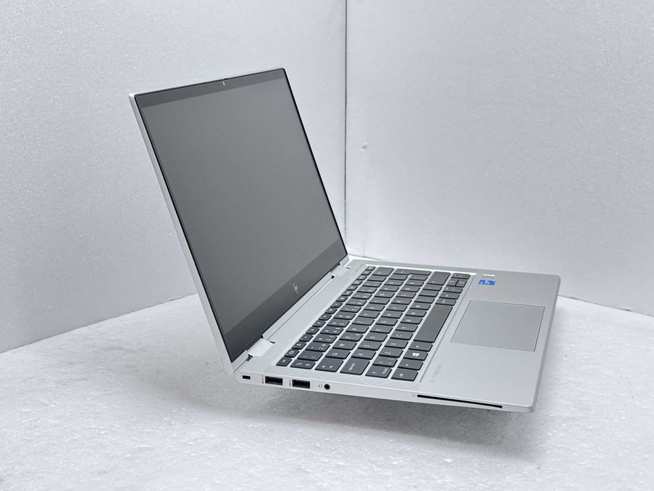 бизнес клас HP EliteBook x360 830 G8 13.3" touch i5-1145G7 16GB 510 клас А с Гаранция