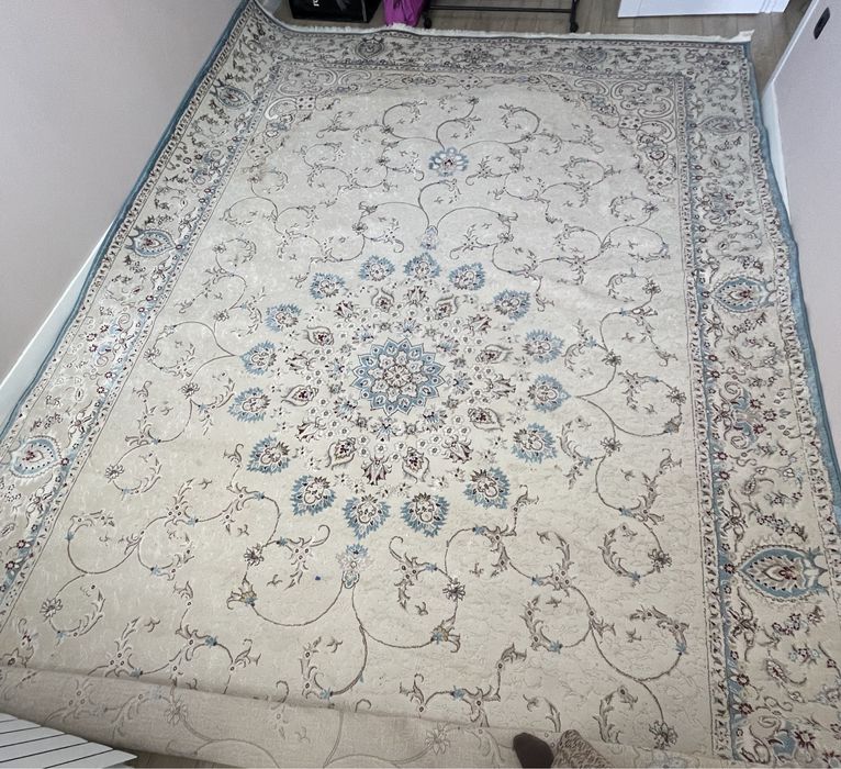 ковер б/у в хорошем состоянии