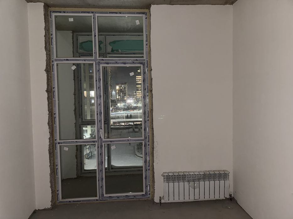 Пластиковый дверь на балкон