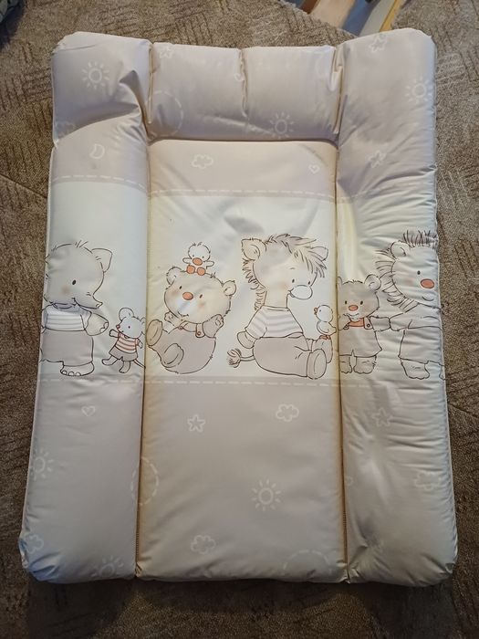 Saltea de infasat pentru bebelusi