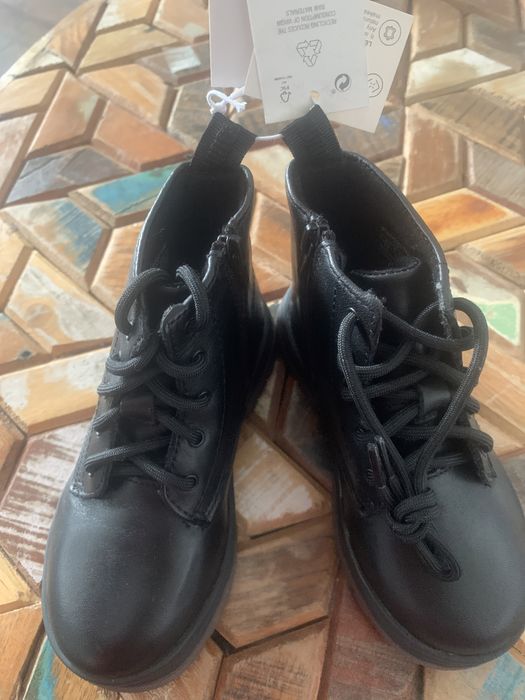 Ghete piele Zara nr.24