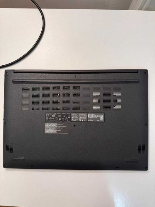 Laptop ASUS Vivobook 16