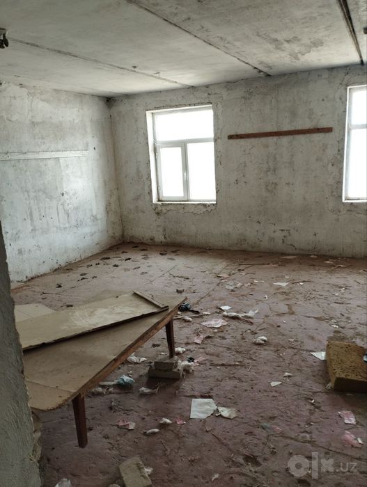 Промышленная территория 42 соток здание 551 м² по срочной цене