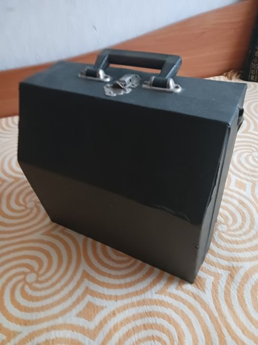 Детско акордеонче. Работи.