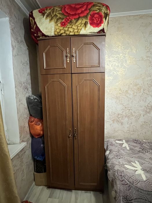 Продам плательный шкаф