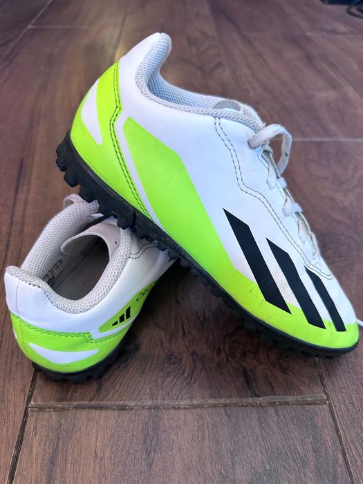 Детски футболни обувки, Adidas CRAZYFAST, EU34