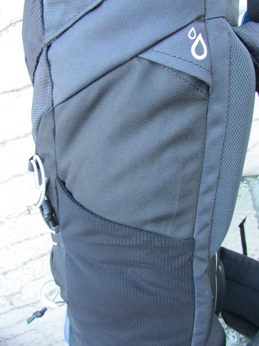 Туристическа раница Quechua Decathlon MH100 30L