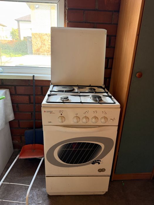 Продам газплиту