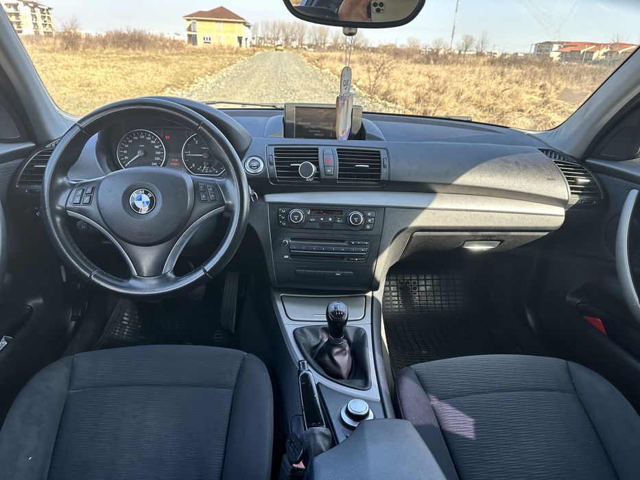 BMW Seria 1 E87 118d 2007