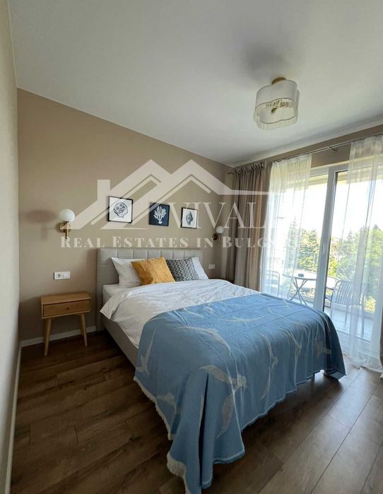 Дава се под наем Двустаен апартамент в к.к. Св.Св. Константин и Елена - 60 кв.м за 800 € - Снимка #9