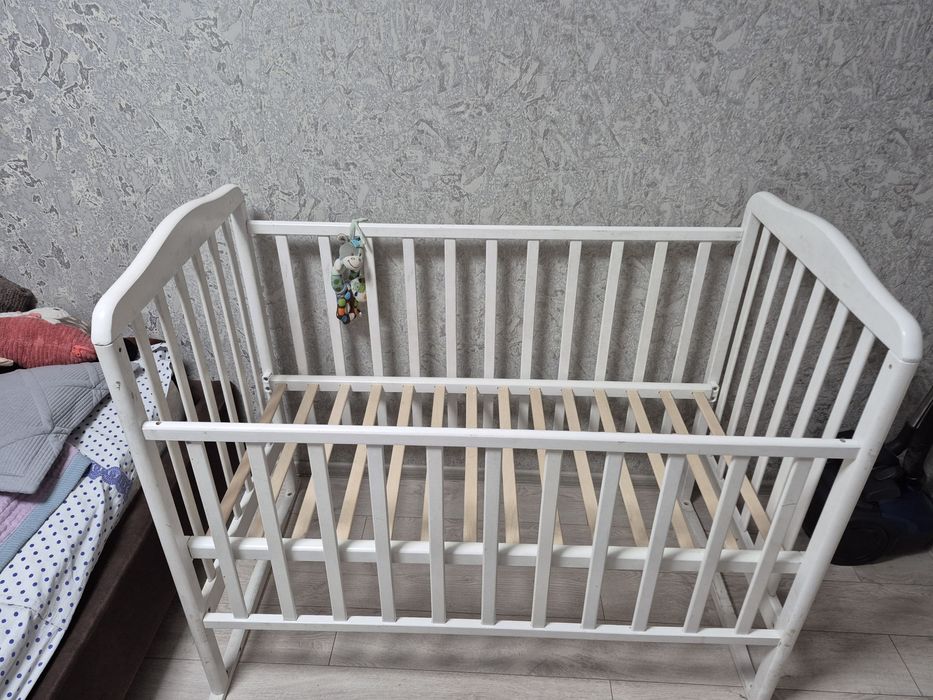 Детская кровать б/у