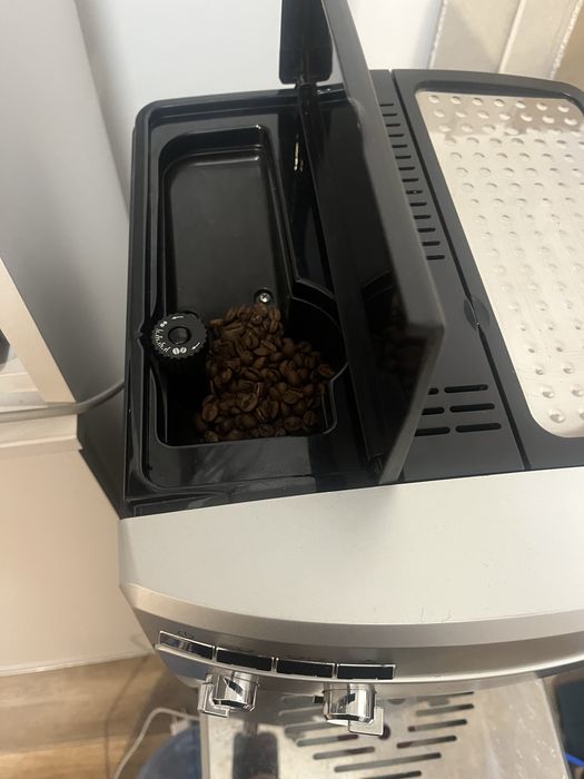 Кафемашина Кафеавтомат Delonghi ESAM 03.120s