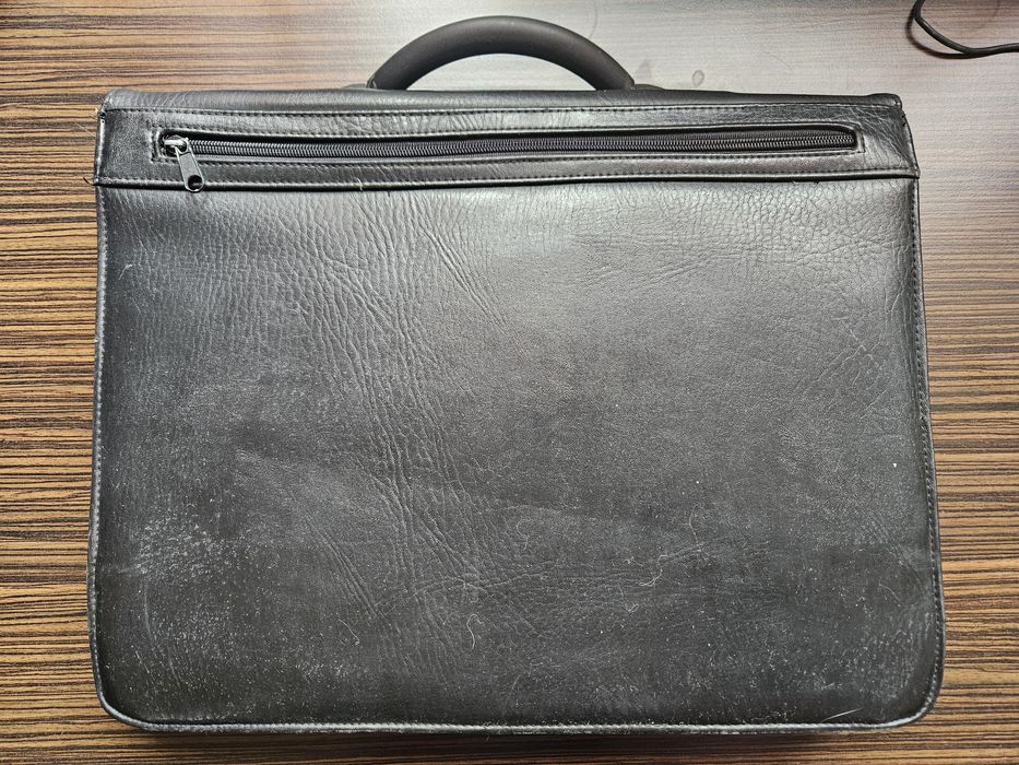 Продава се чанта