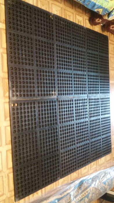 противоскользящие грязезащитные перфорированные коврики