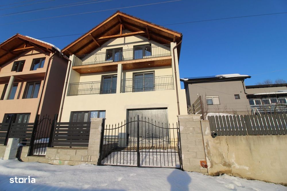 Vând casă P+E+M în Răcăștia, la 3 km de Hunedoara, teren 833mp...