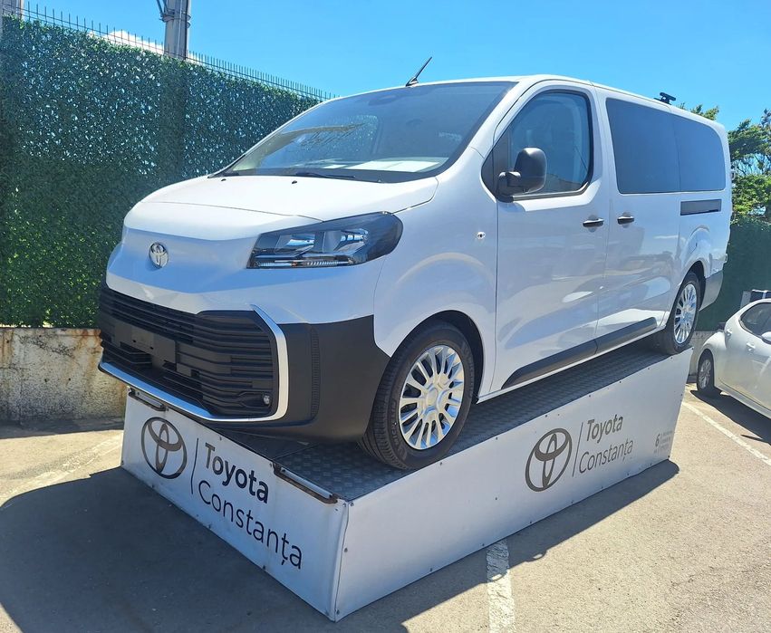 Toyota Proace Toyota Proace Verso 2.2 D 180CP 8AT L2 ( 7+1 ) - Comfort