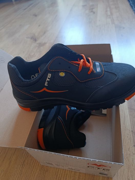 Работни обувки!!