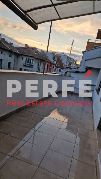 Продава се Тристаен апартамент в Бургас, Център - 85 кв.м за 2295 €/кв.м - Снимка #7