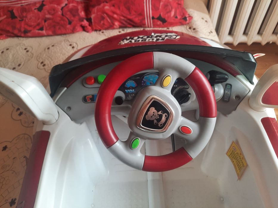 Электромобиль для детей с пультом