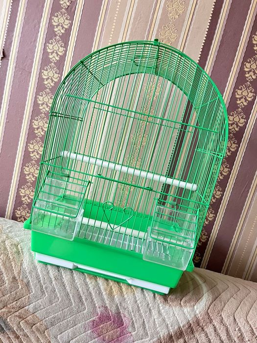Продам клетку для попугая