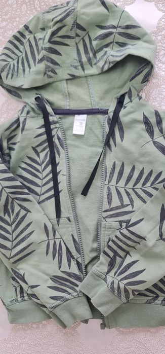 Продам детские вещи