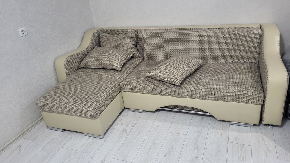 ППродам диван в нормальном состоянии