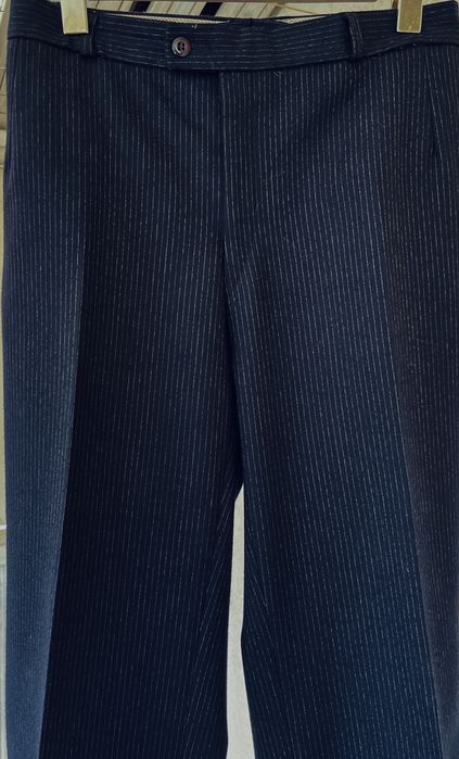 Елегантен класически костюм Hiller за официални поводи