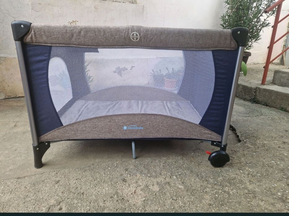 Pat pliabil pentru copii