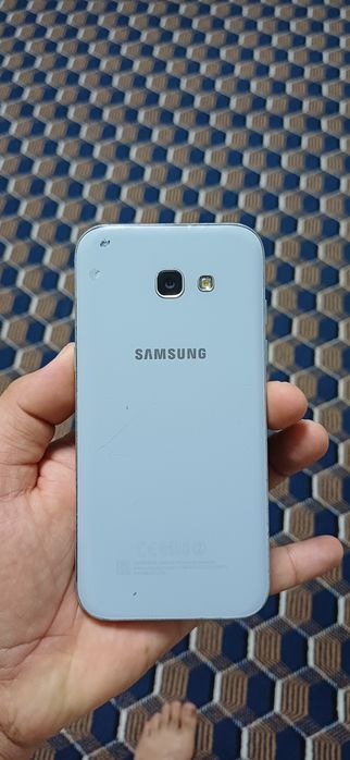 Samsung A5 сотилади