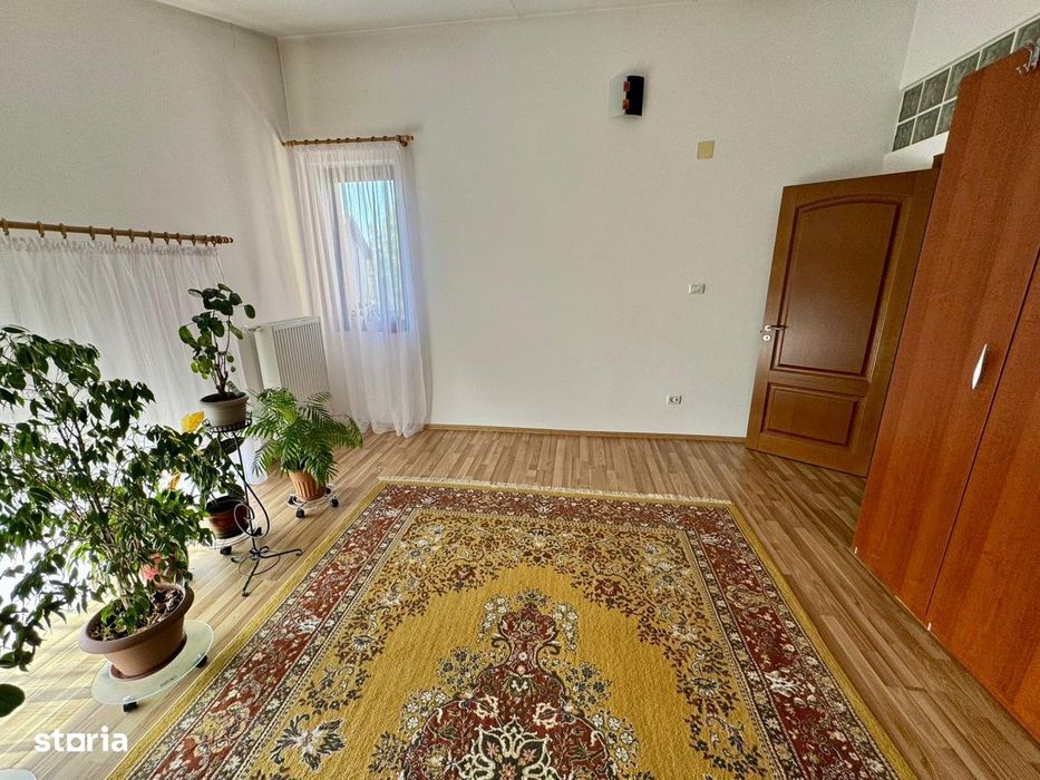 Timisoara, Calea Mosnitei, Vila Noua 450 mp, Zona Kuncz / Plopi.