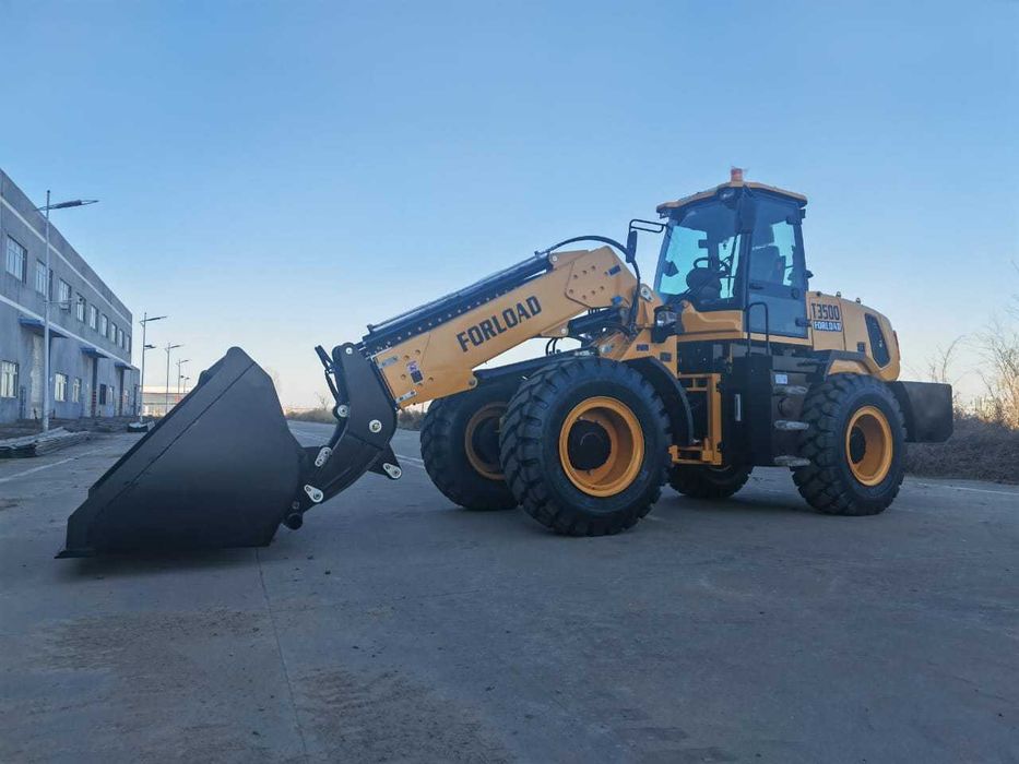 Телескопический погрузчик FORLOAD T3500