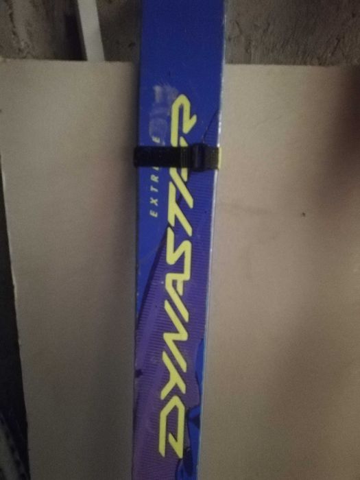 Два чифта ски - втора употреба