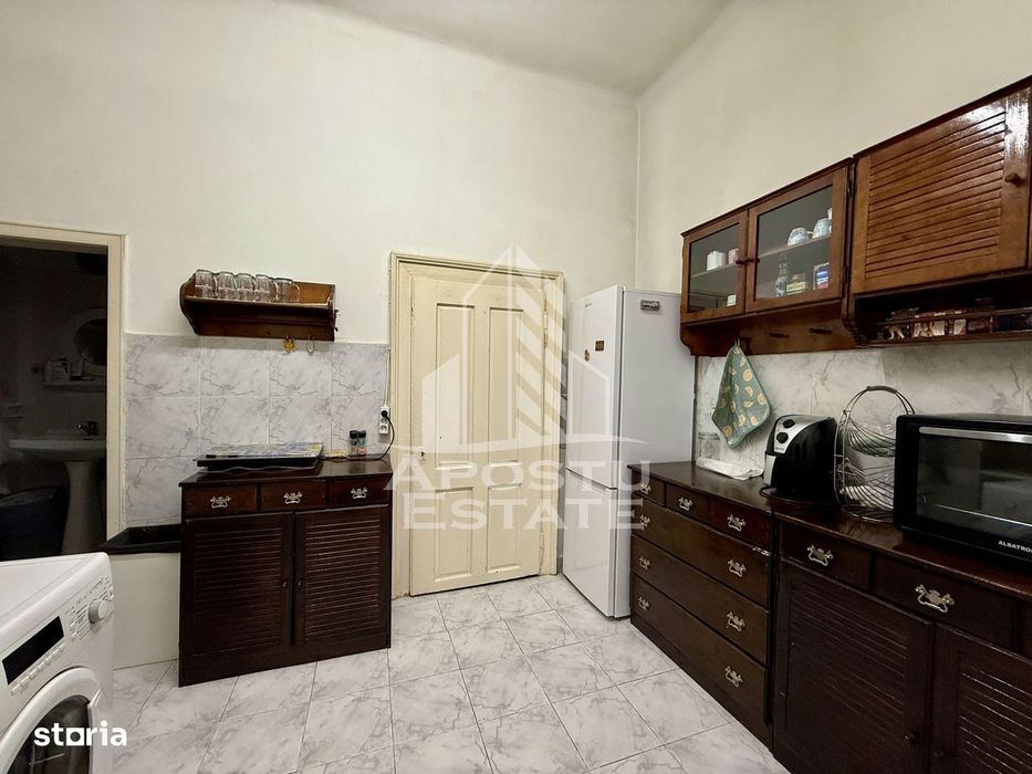 Apartament o camera de 71mp de vanzare zona Badea Cartan Timisoara