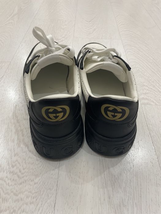 Кроссовки GU белые