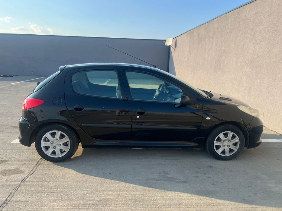 Peugeot 206 Plus +