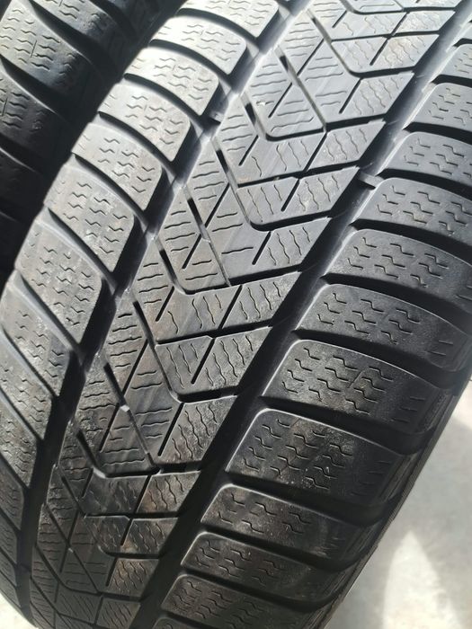 2 anvelope iarnă 245 50 r19 Pirelli