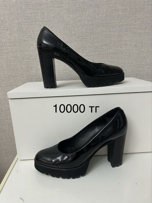 Продается женская обувь