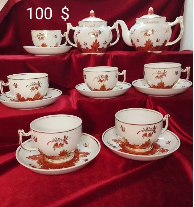 Винтажный новый чайный сервиз