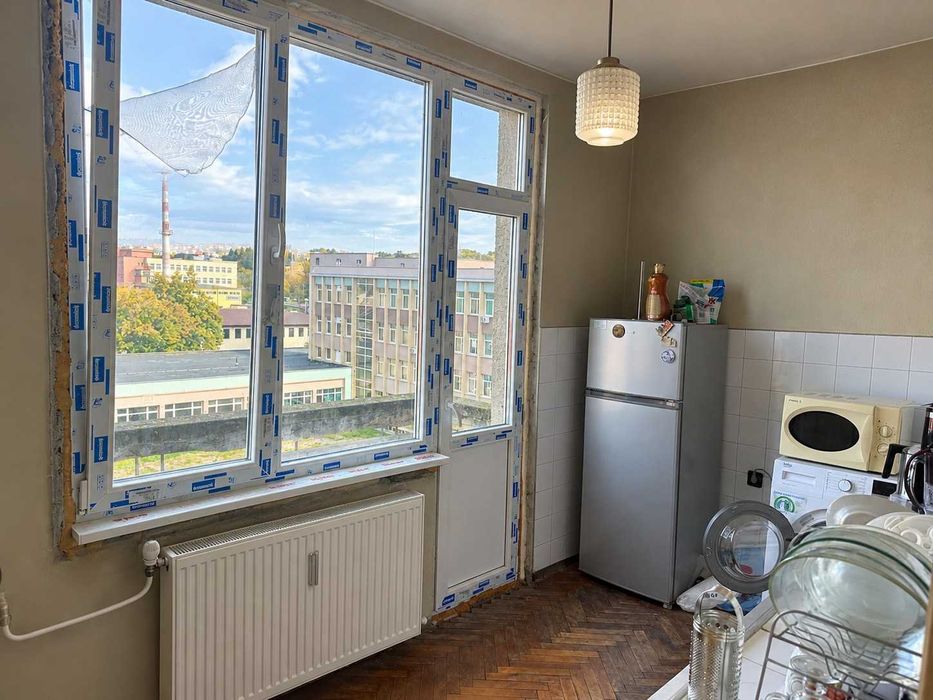 Продава се Тристаен апартамент в Габрово, Център - 95 кв.м за 685 €/кв.м - Снимка #2