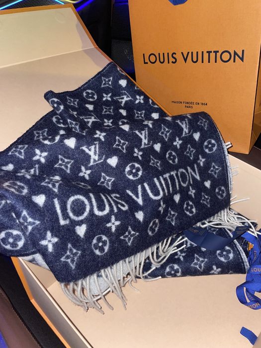 Esarfa originala Louis Vuitton din lână noua