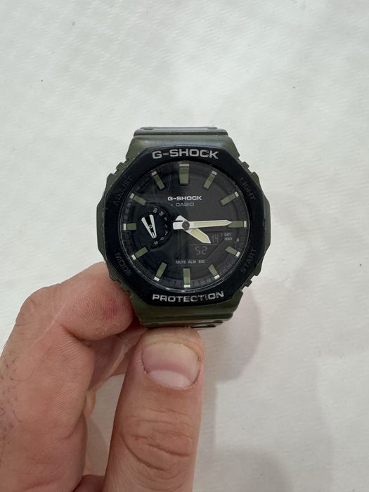 Часы Casio G-Shock GA-2110SU