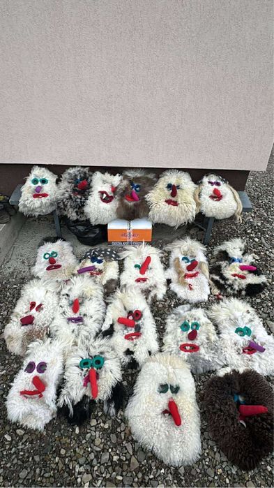 Măști tradiționale anul nou