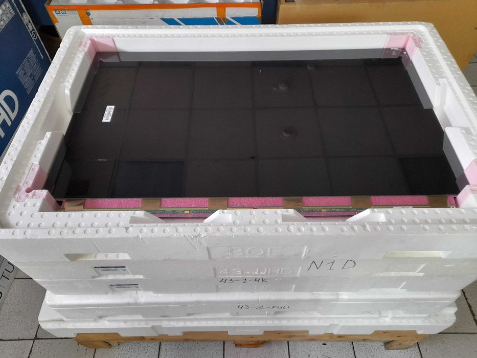 Экран телевизора