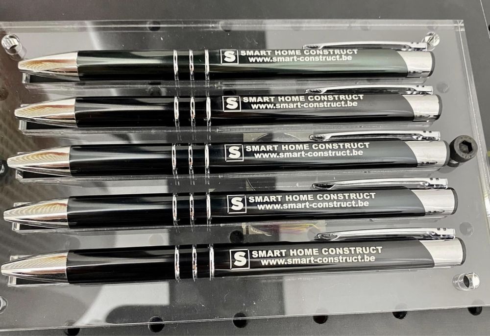 Pixuri metalice personalizate - pentru campanii publicitare