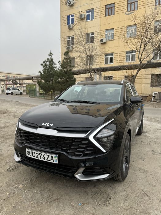 Обменяю машину на квартиру