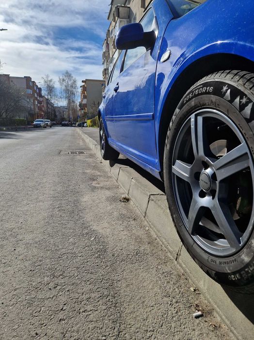 Vand golf 4 1.4 16v benzina