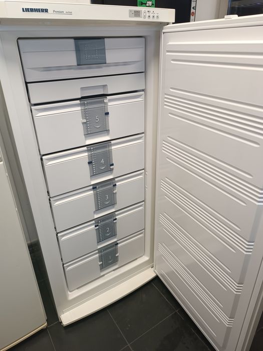 Фризер Liebherr Premium  no frostt 145 см